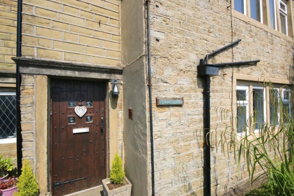 Grains Bar Hotel Oldham Exterior photo